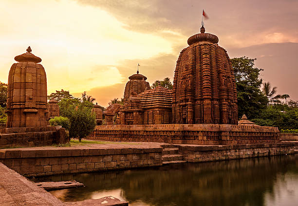 Day 5: Bhubaneswar – Nandankanan Zoological Park – Udayagiri & Khandagiri Caves