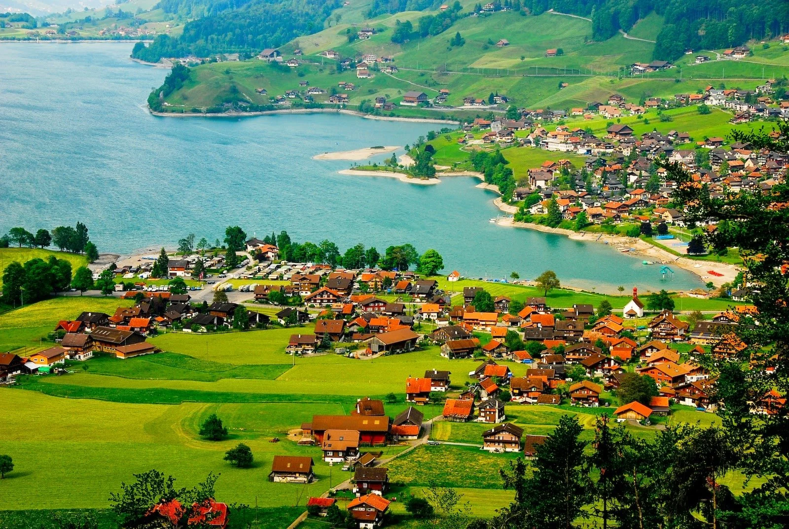 Day 3 – Scenic GoldenPass Journey to Interlaken