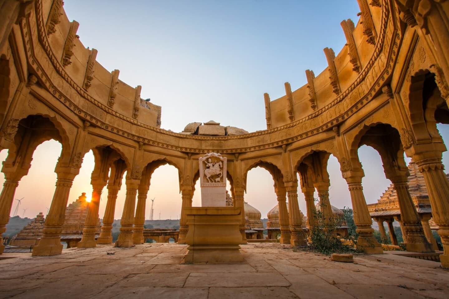 Day 5: Jaisalmer Sightseeing & Desert Camp Experience