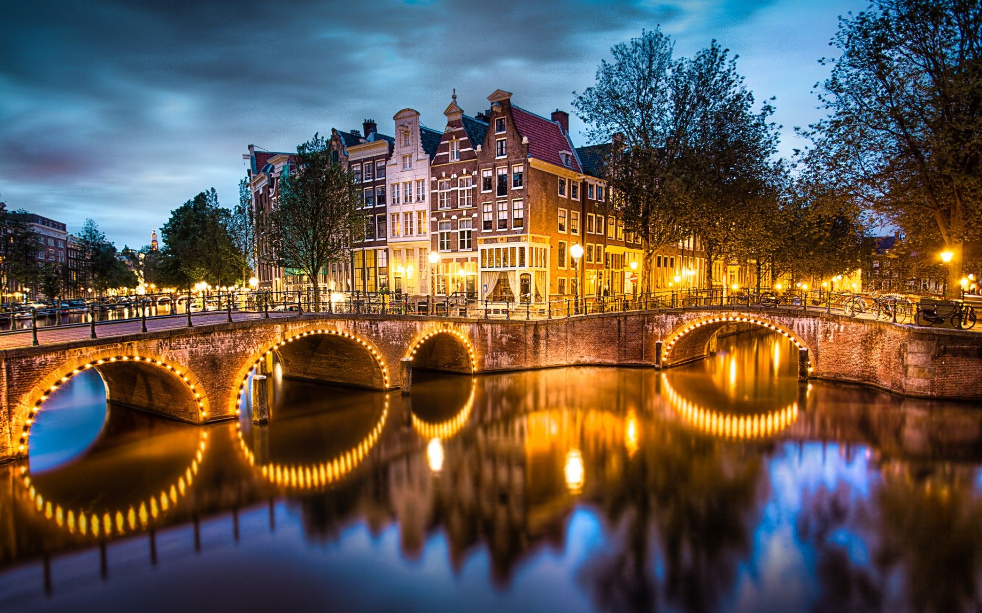 Netherlands Tour 6-D
